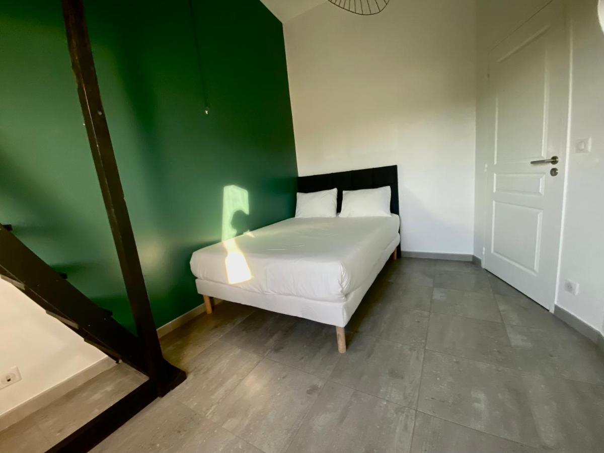 Residence 4T - 33 Avenue Gaston Chauvin Aulnay-sous-Bois Kültér fotó