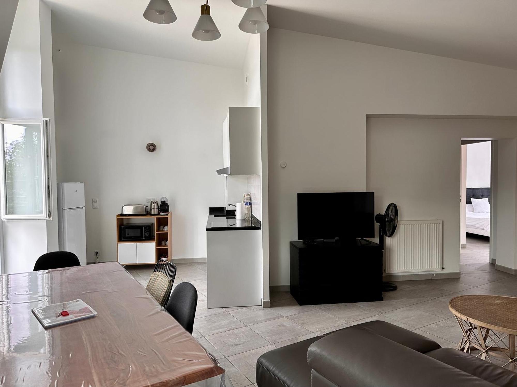 Residence 4T - 33 Avenue Gaston Chauvin Aulnay-sous-Bois Kültér fotó