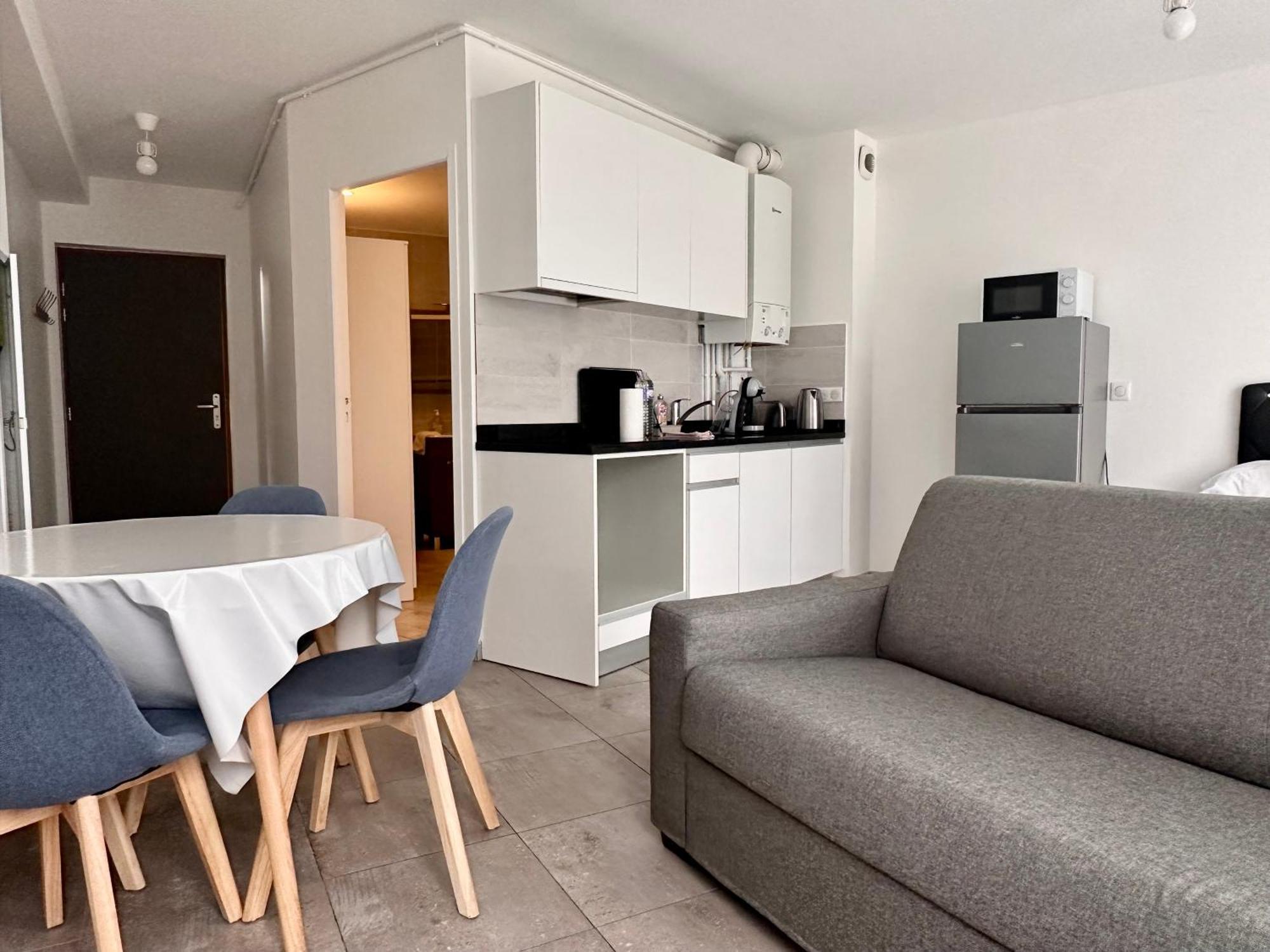 Residence 4T - 33 Avenue Gaston Chauvin Aulnay-sous-Bois Kültér fotó