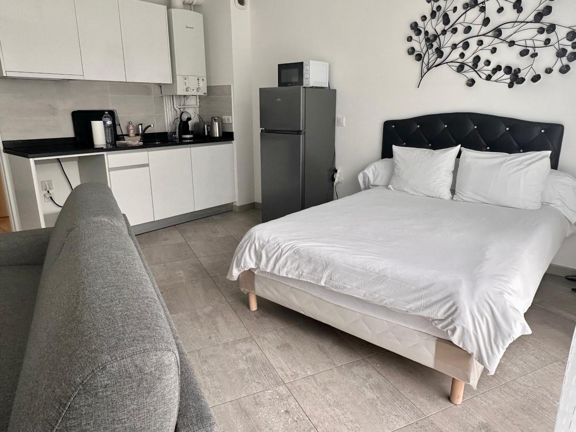 Residence 4T - 33 Avenue Gaston Chauvin Aulnay-sous-Bois Kültér fotó